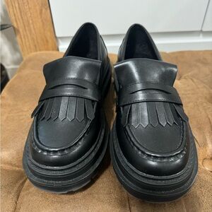 ASOS black tassel loafers like new